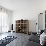Apartament The Black Swan Triest