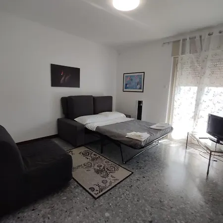 The Black Swan Triest